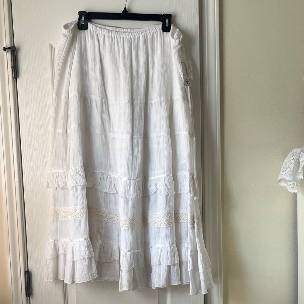 Kim Rogers White Ruffled Maxi Skirt